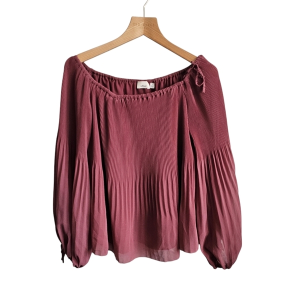 SOLD - Picture 2 of 12